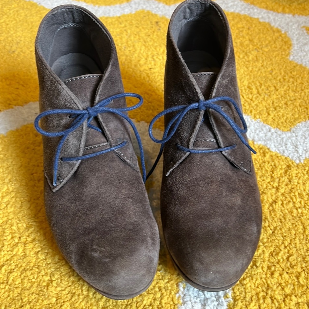 Clarks suede leather wedge